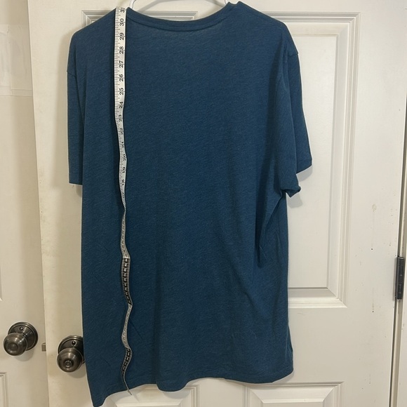 Banana Republic fitted Blue Short Sleeve T-shirt, size XL V-neck - Picture 4 of 4